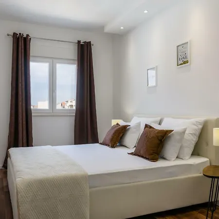 Апартаменти Aa 1