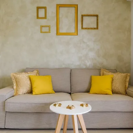 Aa 1 Apartman Trogir